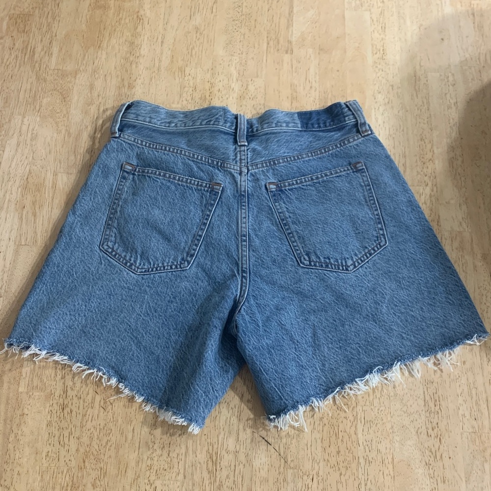 Abercrombie & Fitch High Rise Loose Short Size 27 6 in inseam - Picture 4 of 10